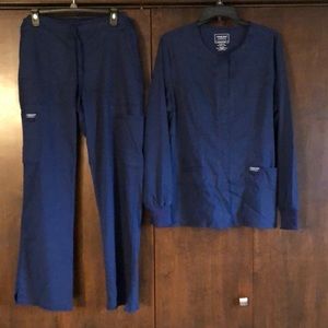 Women’s navy scrub pants and jacket